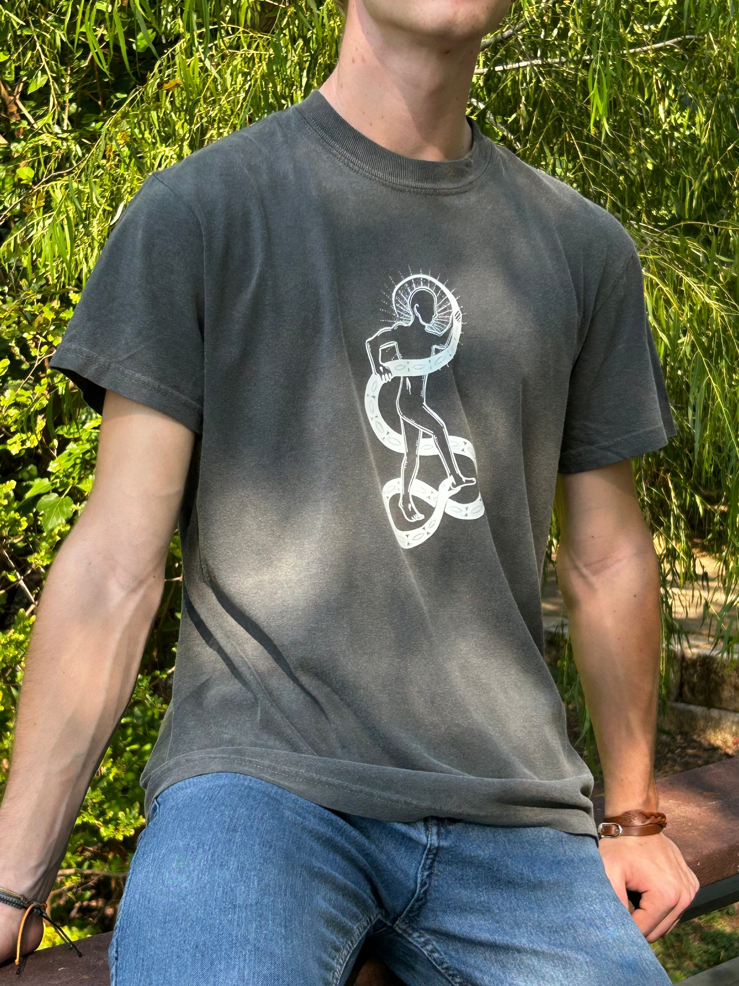 "Wounded Victor" T-Shirt